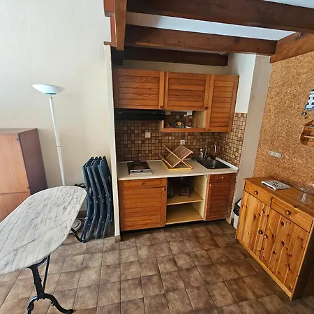 Apartment 4 Pers A Avec Balcon Et Parking Proche Du Chay - Fr-1-550-89