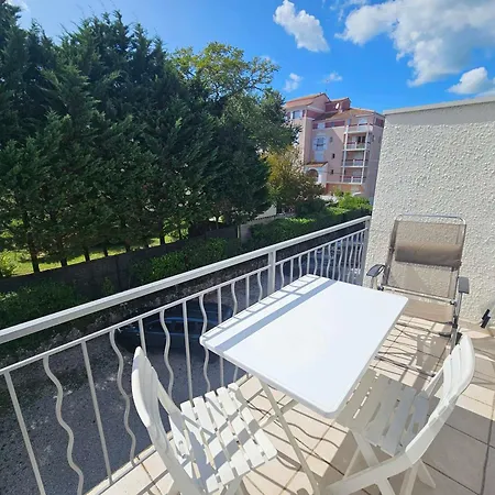 Apartment 4 Pers A Avec Balcon Et Parking Proche Du Chay - Fr-1-550-89 *